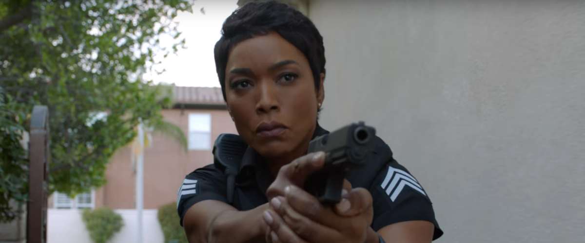 Watch 9-1-1 - Season 4