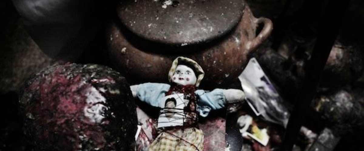 Watch a haunting season 1 online free clearance