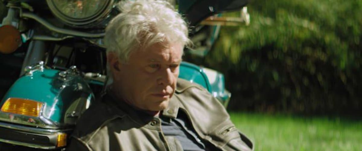 Watch American Dresser