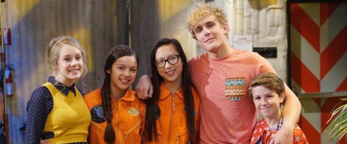 Bizaardvark - Season 2