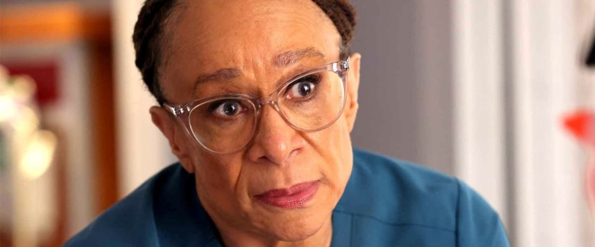 Watch Chicago Med - Season 10