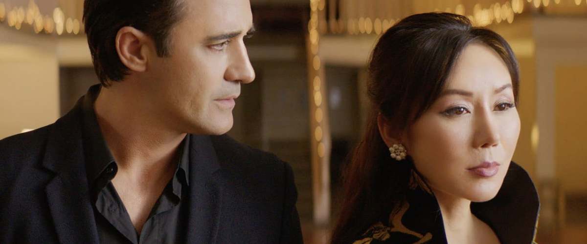 Dark Feathers: Dance of the Geisha