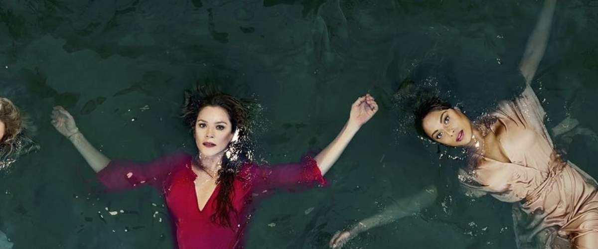 Watch Deep Water (UK) 2019 - Season 1