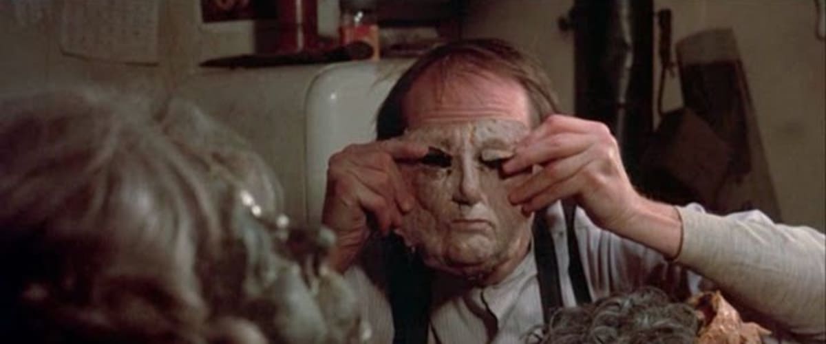 Deranged: Confessions of a Necrophile
