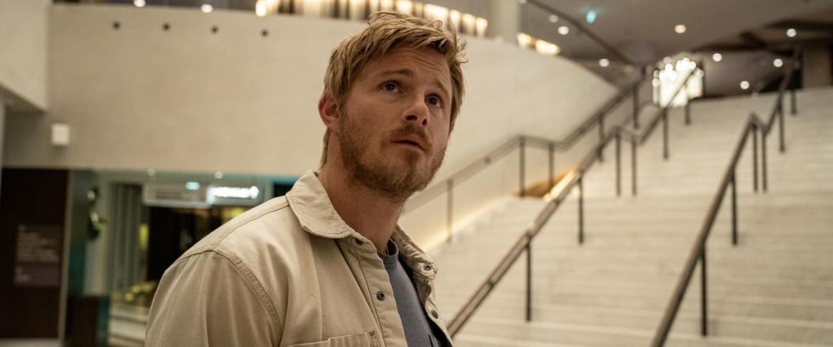 Watch Earth Abides - Season 1