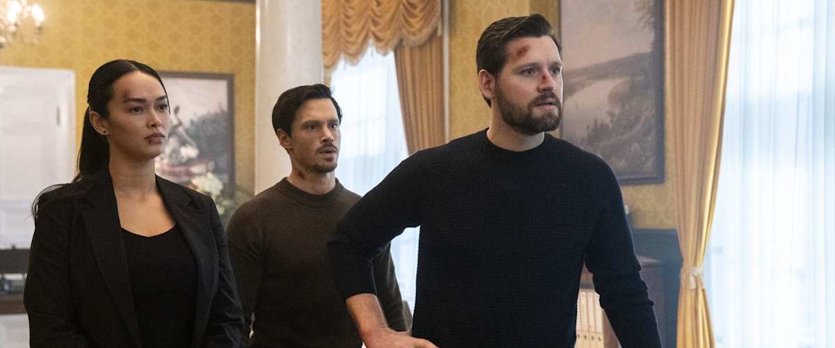 Watch FBI: International - Season 4