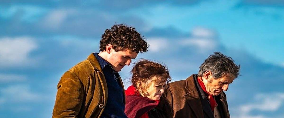 Watch Four Letters of Love