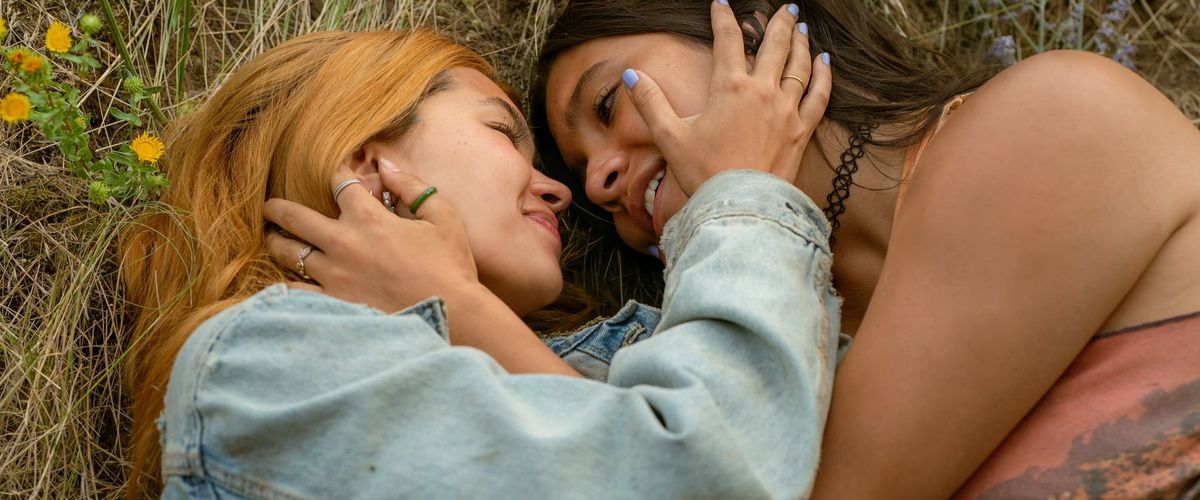 Girls Like Girls