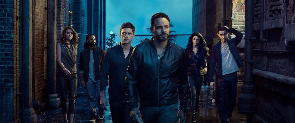 Graceland - Season 1