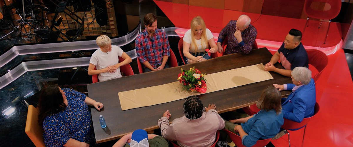 LOL: Last One Laughing Canada - Season 1