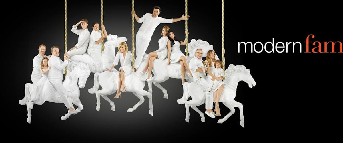 Watch Modern Family - Season 7