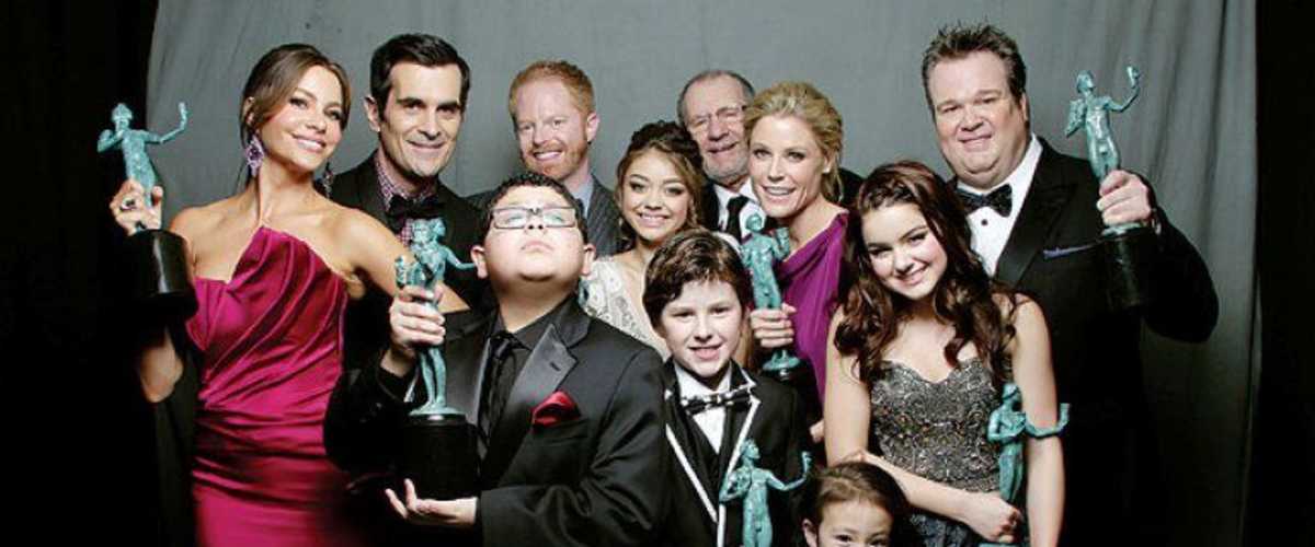 Modern Family - Season 9