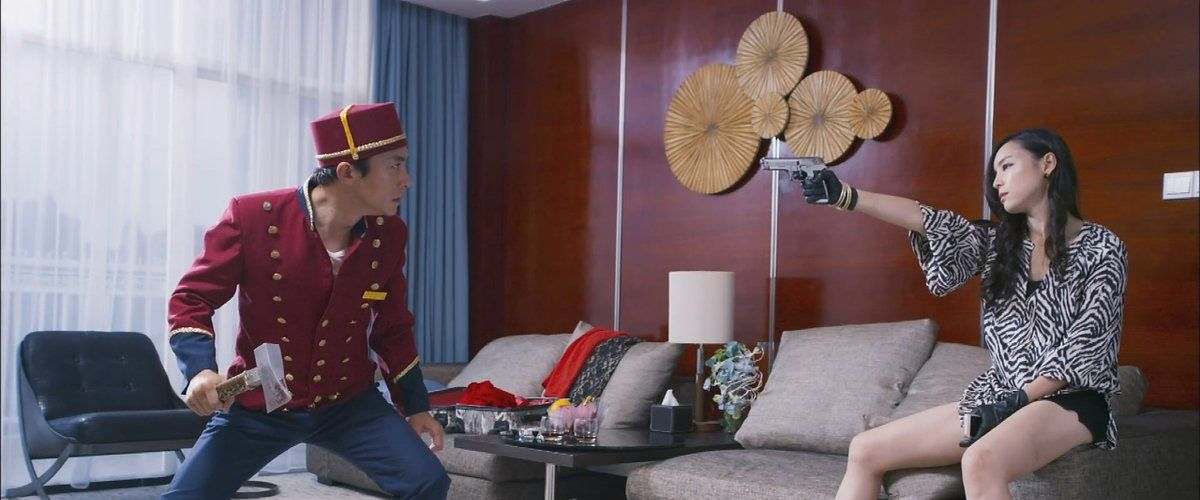 Watch Murder at Honeymoon Hotel