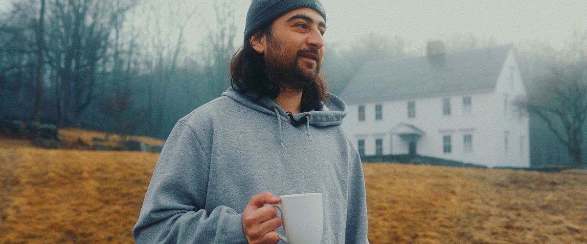 Watch Noah Kahan: Out of Body