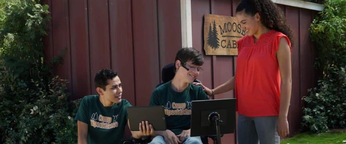 Watch Speechless - Season 2