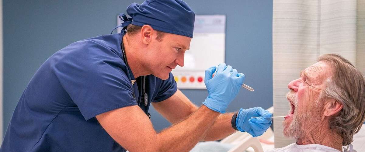 Watch St Denis Medical - Season 1