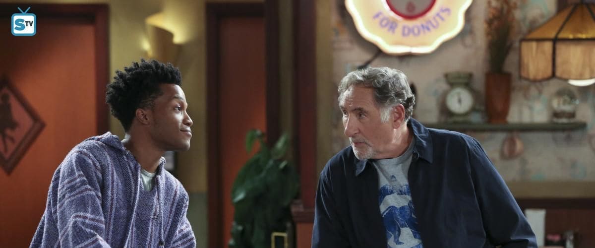Superior Donuts - Season 1