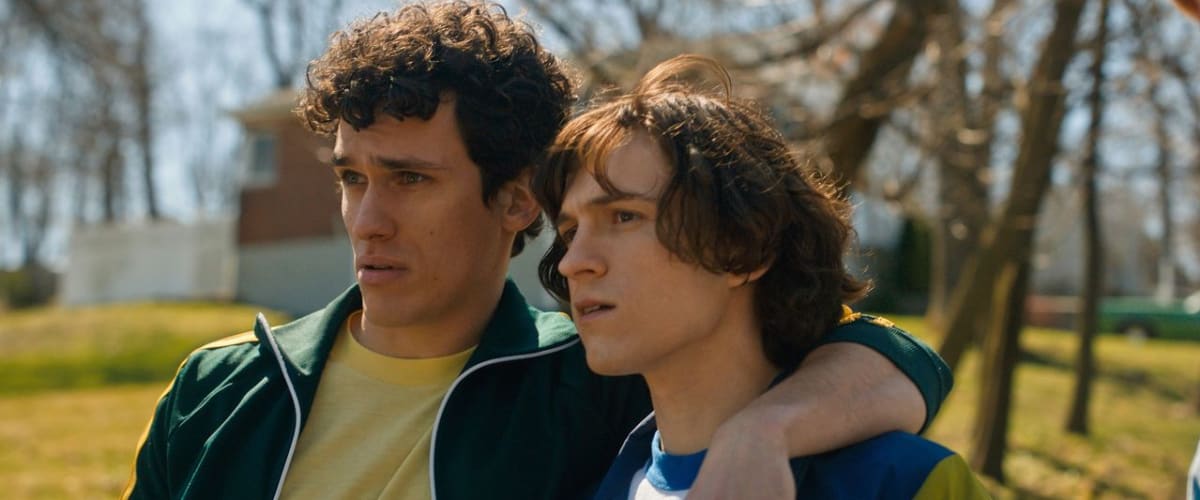 Watch The Crowded Room - Season 1