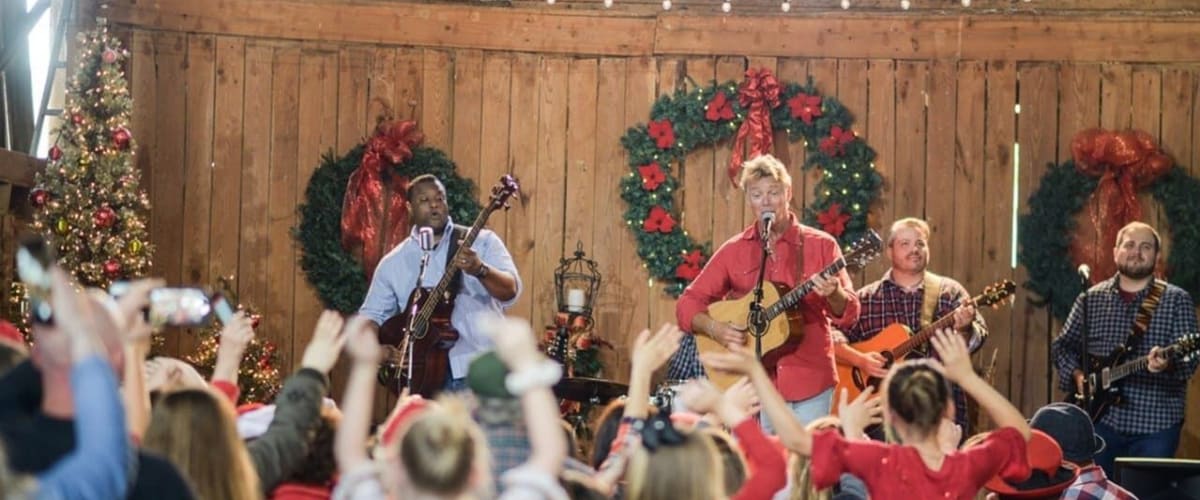 The Farmer and the Belle: Saving Santaland