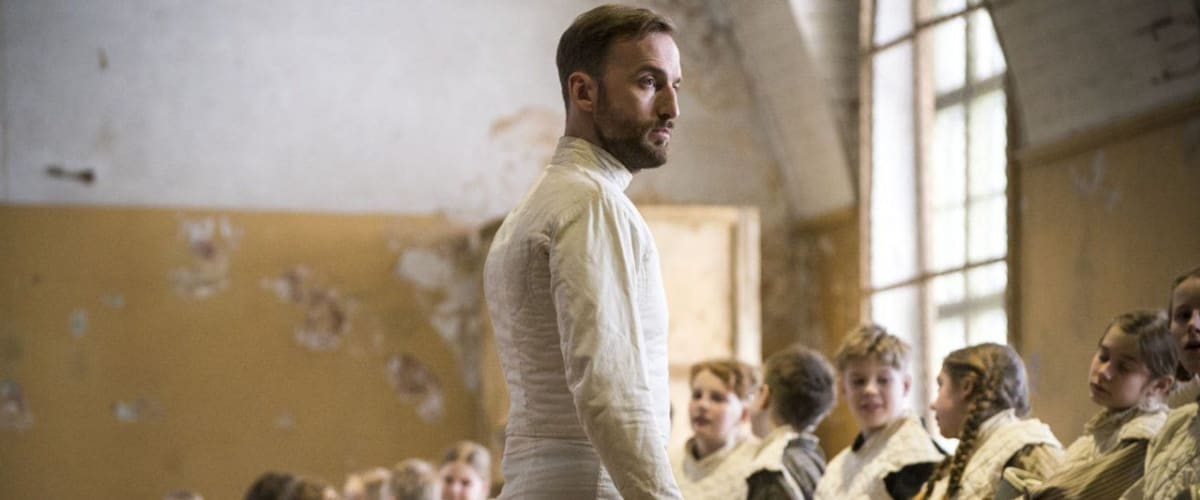 Watch The Fencer