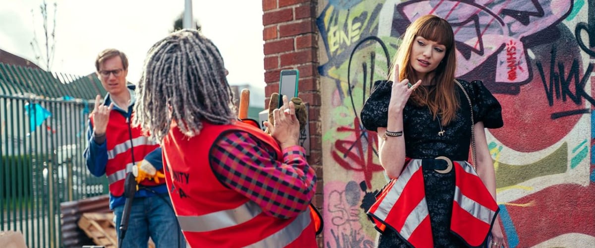 Watch The Outlaws - Season 1