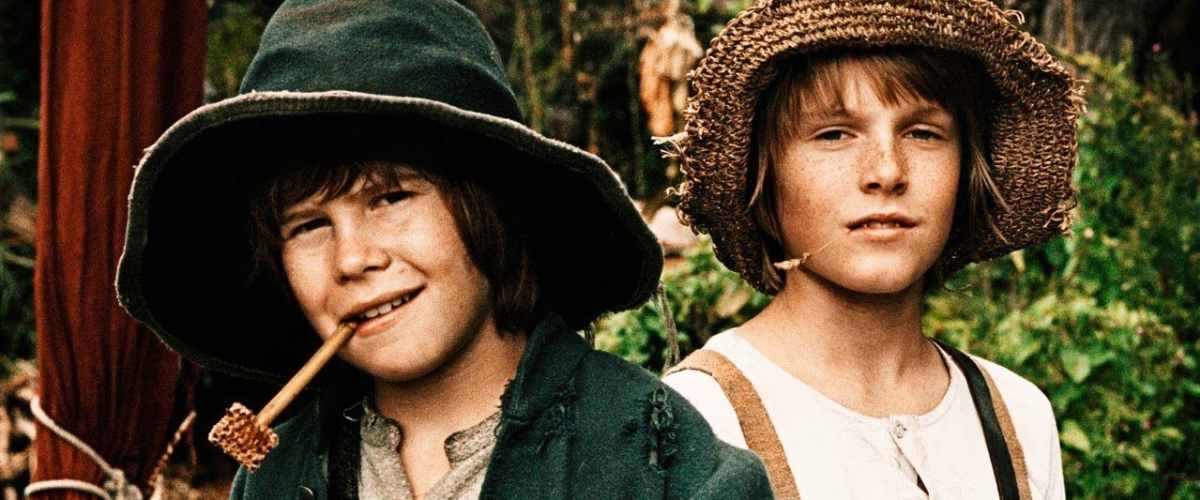 Watch Tom Sawyer & Huckleberry Finn