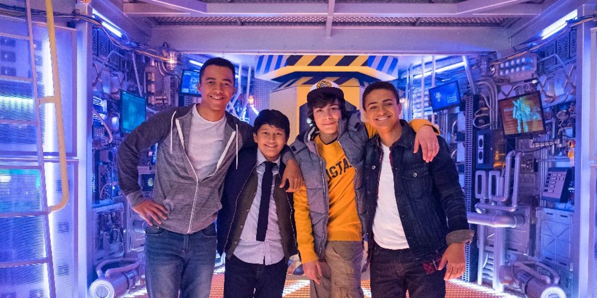 MECH-X4 - Season 1