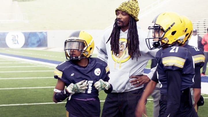 Coach Snoop - Season 1