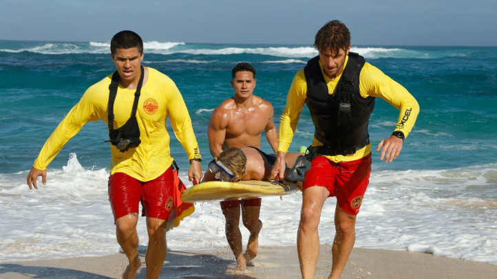 Rescue: HI-Surf - Season 1