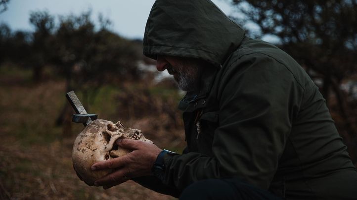 The Crucifix: Blood of the Exorcist