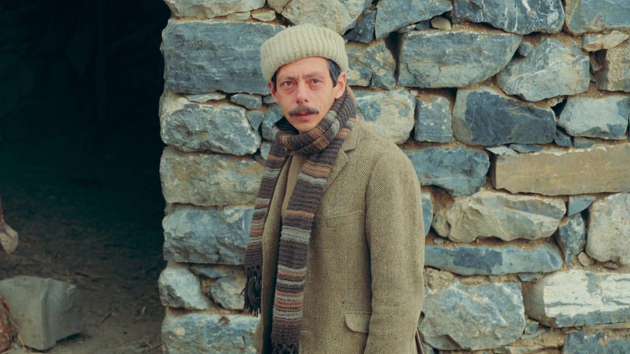 Watch A Season in Hakkari