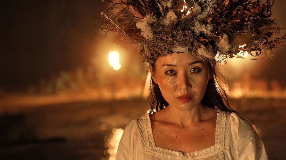 Watch Alma and the Wolf
