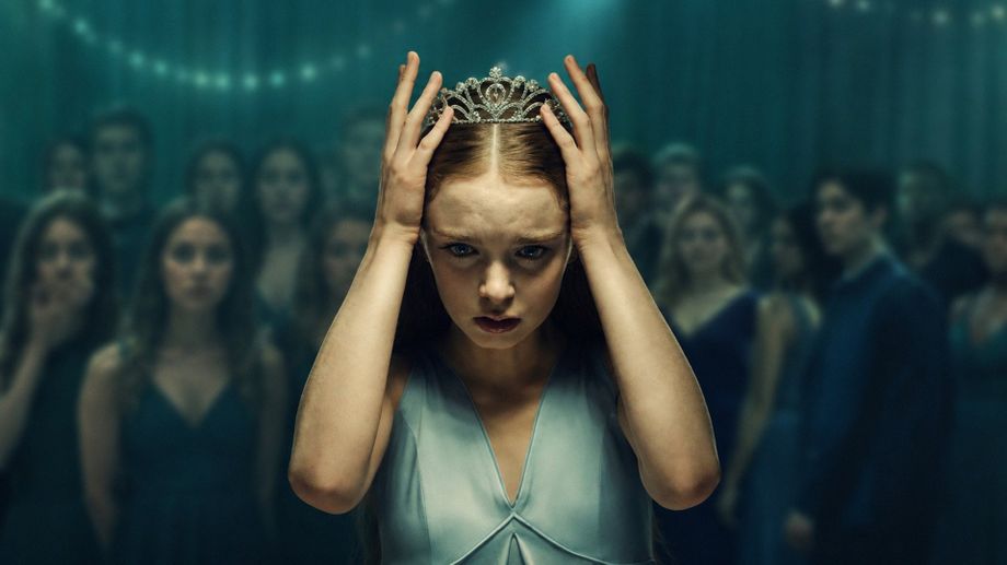 Watch Carrie - Season 1
