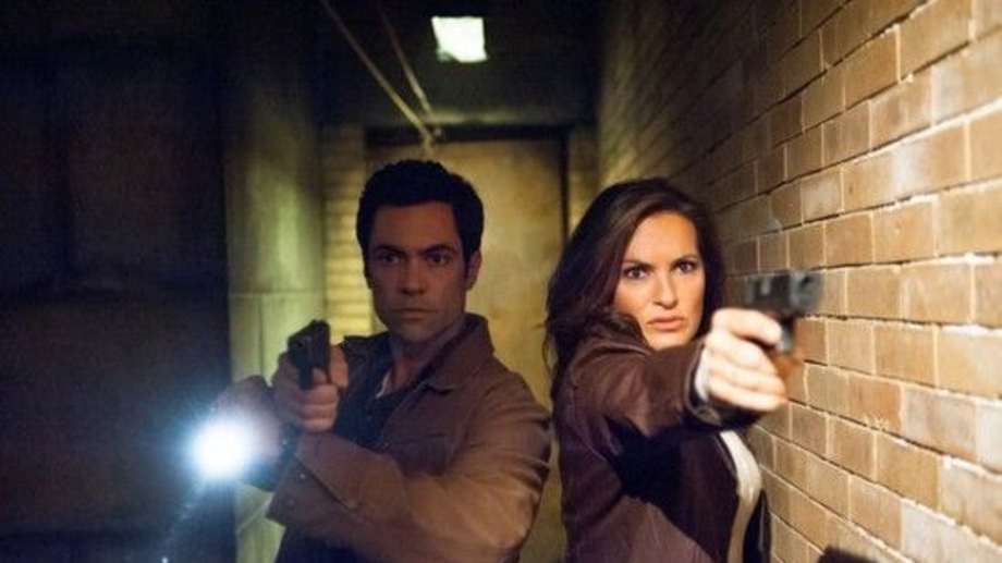 Watch Law & Order: Special Victims Unit - Season 8