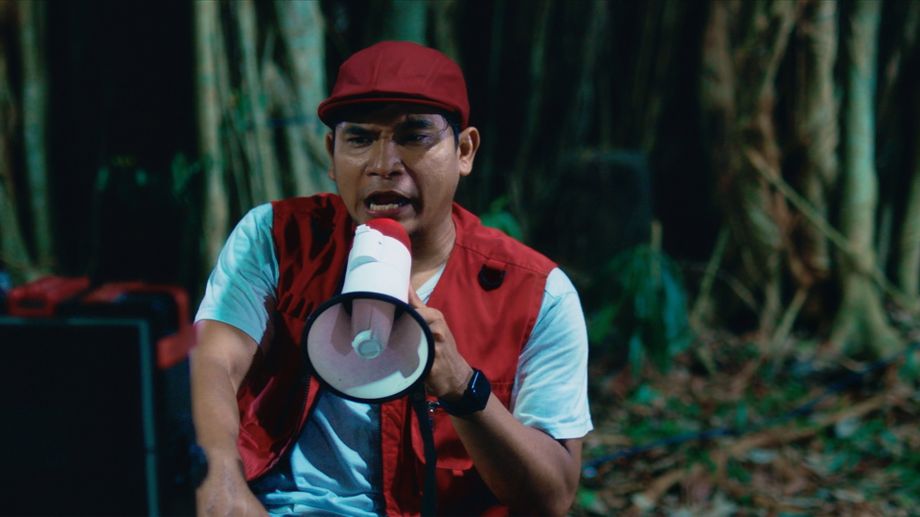Watch Maju Serem Mundur Horor