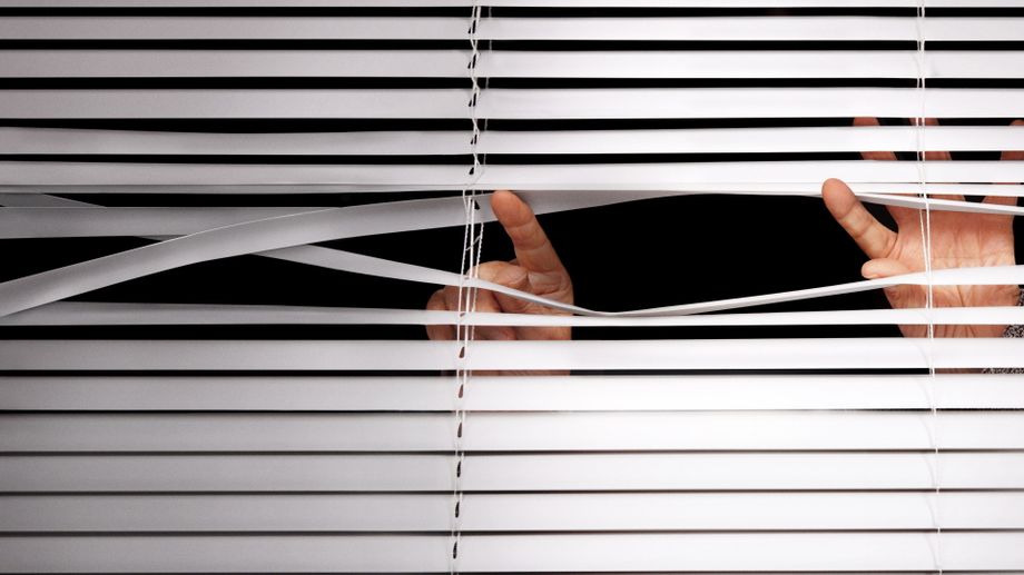 Watch Neighbors - Season 1