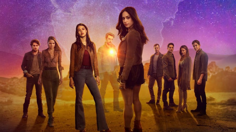 Watch Roswell, New Mexico - Season 2