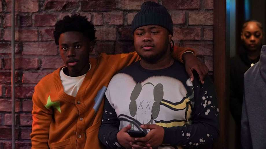 Watch The Chi - Season 7