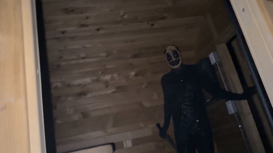 Watch Theres a Man over There