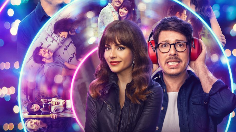 Watch Traces of Love